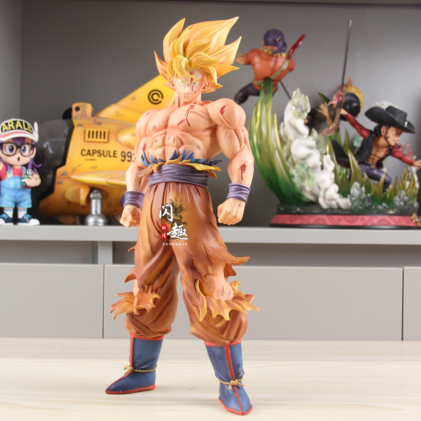 Anime Merchandise For Men - Juann Patung Super Saiyan Goku Dragon