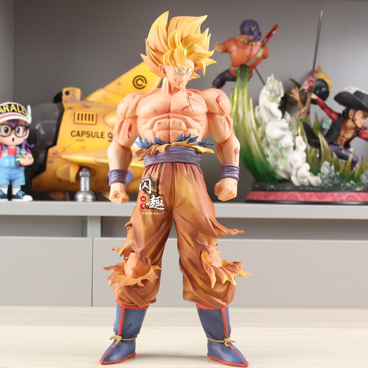 Juann Patung Super Saiyan Goku - Anime Merchandise For Men ulasan dan harga